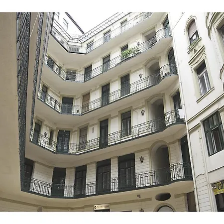 Lem Family Apartment